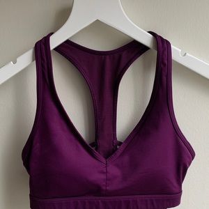 Victoria Sport sports bra